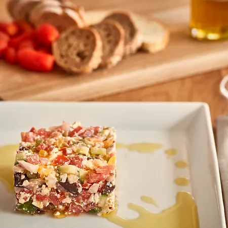 Poseidon Of Paros & Hotel