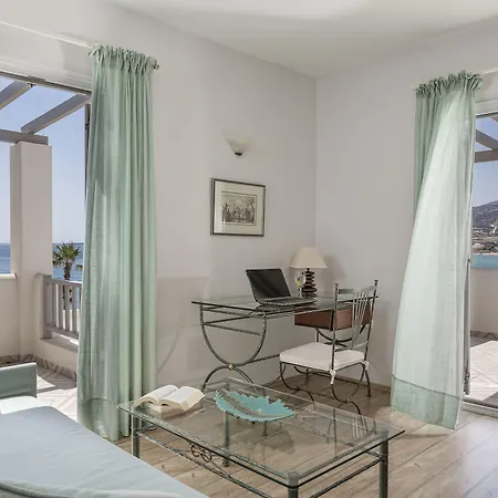 Poseidon Of Paros & 5* Chrisi Akti (Paros)