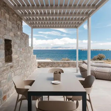 Poseidon Of Paros & 5* Chrisi Akti (Paros)