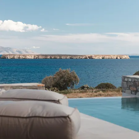 Poseidon Of Paros & Hotel Chrisi Akti (Paros)