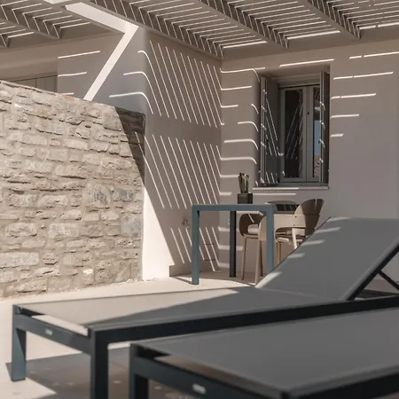 Poseidon Of Paros & Hotel 5*