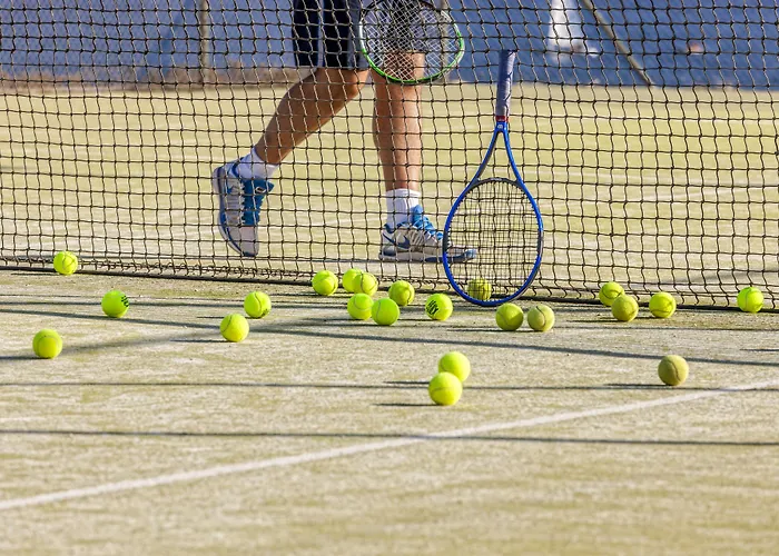 Poseidon Of Paros & 5* Chrisi Akti (Paros)