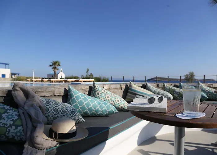 Poseidon Of Paros & 5*