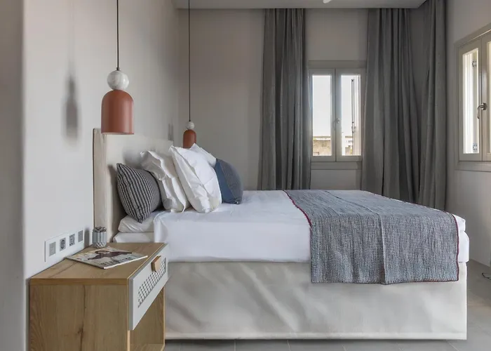 Otel Poseidon Of Paros & 5*