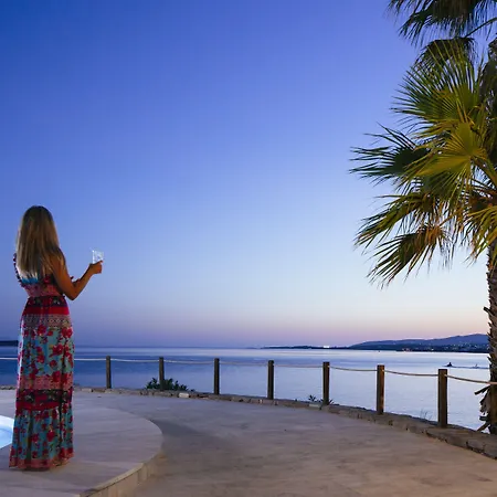 Poseidon Of Paros & Hotel 5*