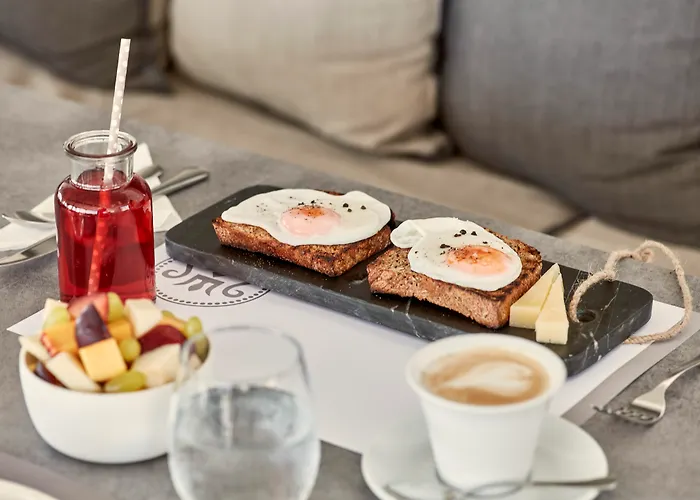 Отель Poseidon Of Paros & Хриси-Акти