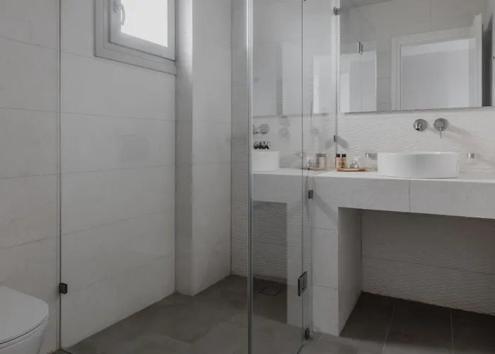 Hotel Poseidon Of Paros & 5*