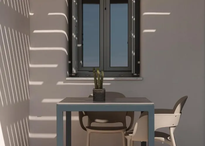 Poseidon Of Paros & Hotel 5*