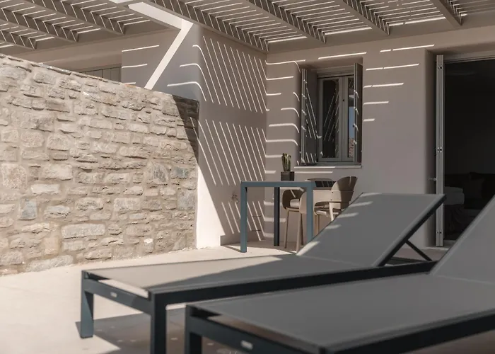 Poseidon Of Paros & Hotel 5*